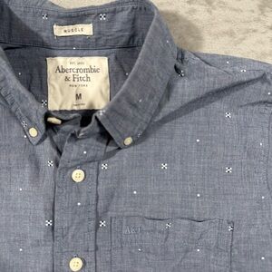 Abercrombie & Fitch Button Down Mens Medium Blue Plaid Muscle Fit